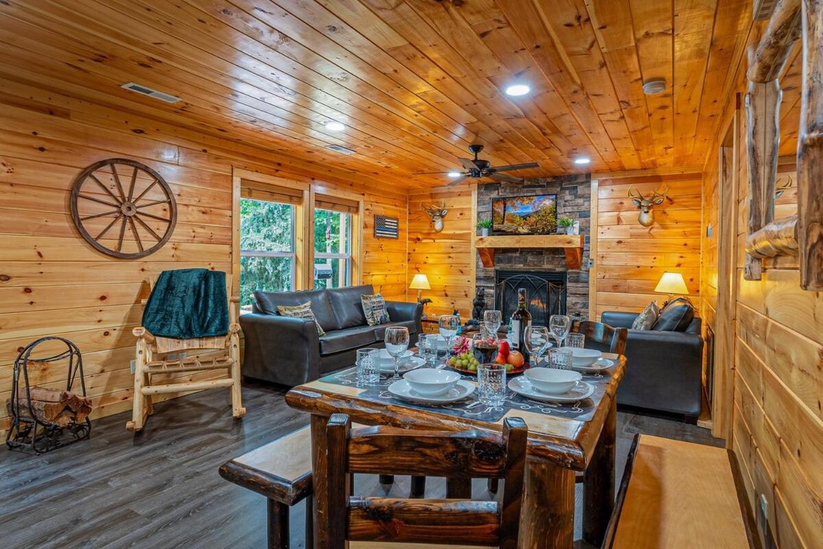 Paradise At The Smokies Cabin With Hot Tub! Sevierville Buitenkant foto