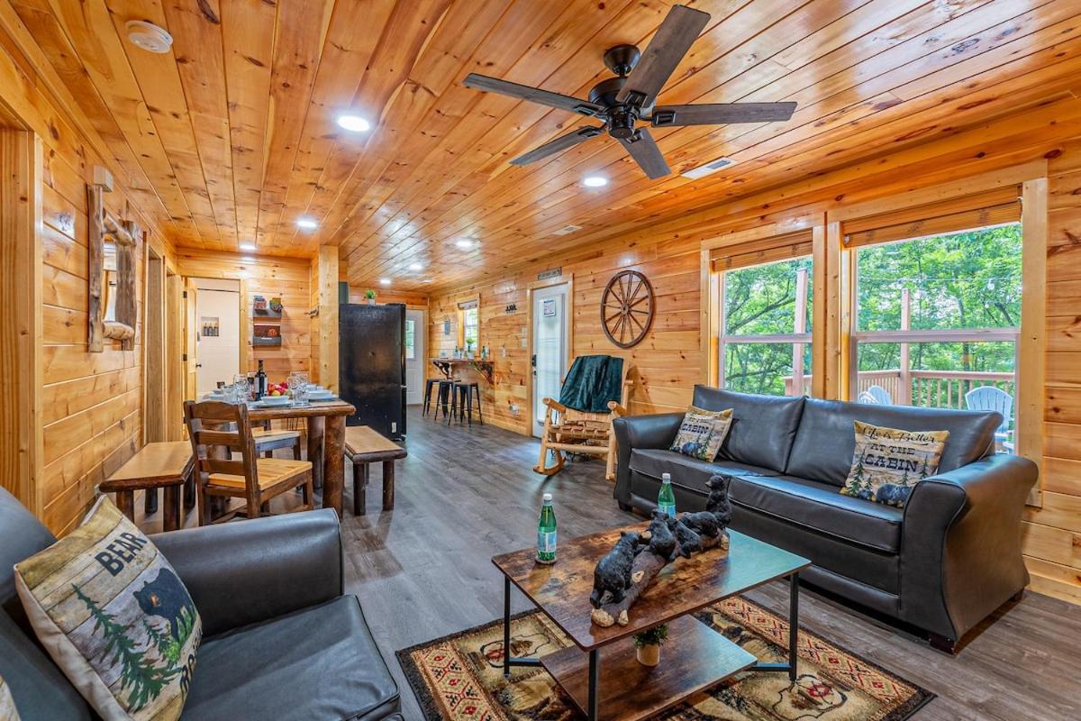 Paradise At The Smokies Cabin With Hot Tub! Sevierville Buitenkant foto